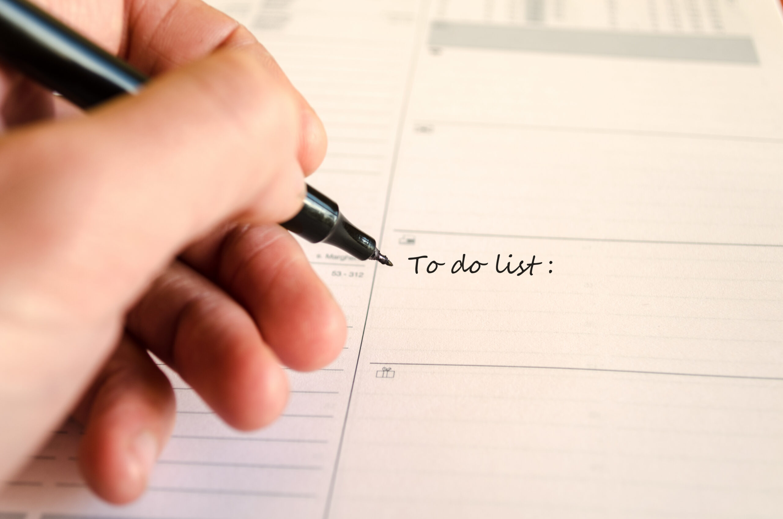 Finish Strong: Your Year-End Financial Wellness Checklist For 2025